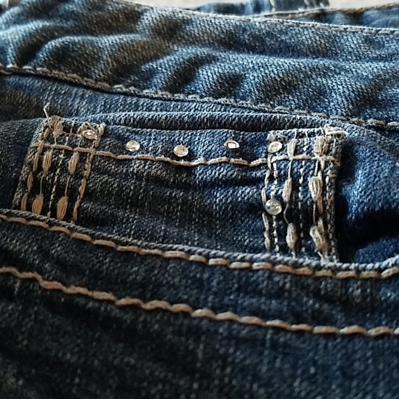 Jeans - Picture 3 of 5